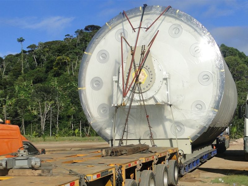 carrega gigante na br 262 2