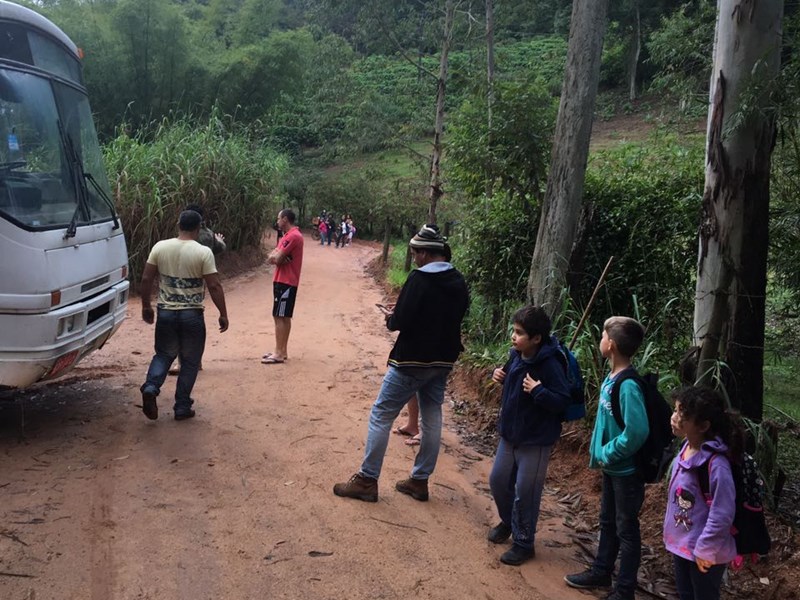 falta transporte escolar em marechal floriano 5