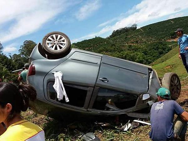 Quatro pessoas morrem em grave acidente na BR 26204