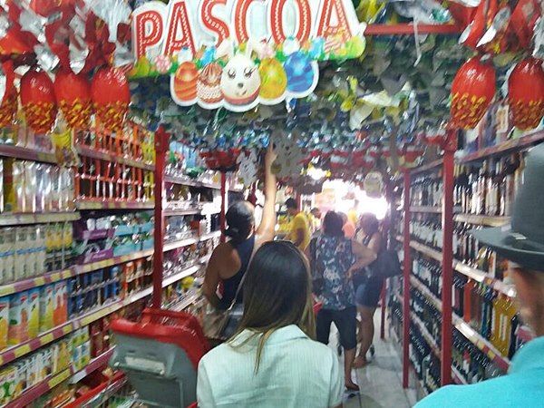 Aposentados movimentam comercio na Semana da Pascoa