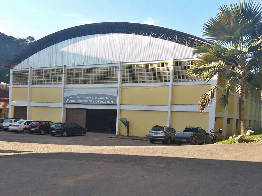 Escola Victorio Bravim em Araguaia é destaque no handebol