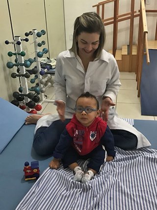Clínica de fisioterapia atende de crianças a idosos em Marechal Floriano