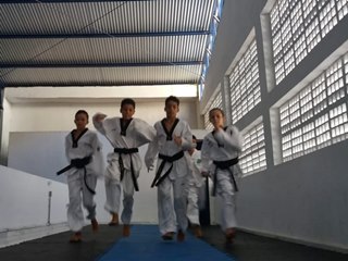 Capacitação para lutadores de taekwondo em Domingos Martins