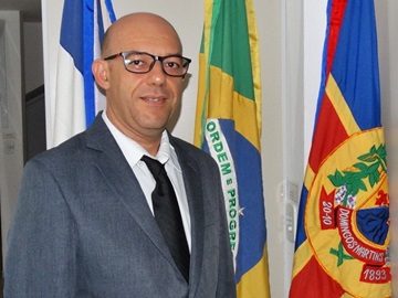 Sete homens querem ser prefeito de Domingos Martins