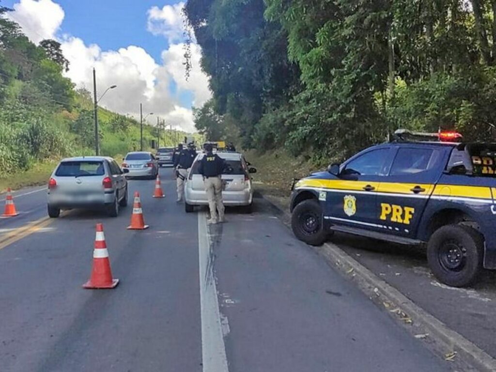 Operacao-ano-novo-da-PRF-comeca-nesta-sexta-30-com-fiscalizacao-intensificada-no-ES