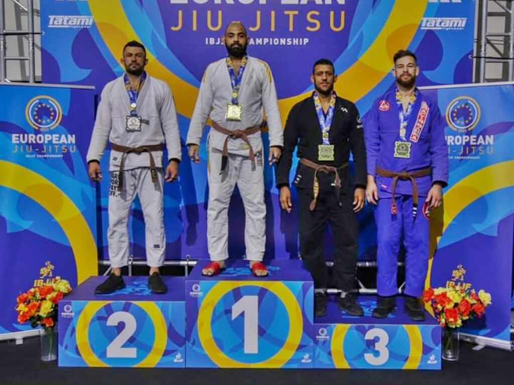 Irmaos-de-Marechal-Floriano-sobem-o-podio-no-Campeonato-Europeu-de-Jiu-Jitsu