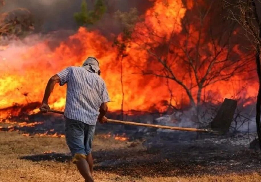 policia 16-09 - ft Agência Brasil - incendio